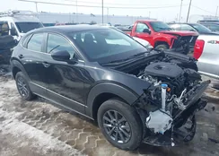 3MVDMBAM0SM809726: 44426771