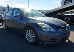 1N4BL2AP4BN485990: 44427512