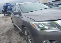 5N1AR2MM0EC691650: 44428838