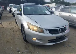 1HGCP36758A018418: 44429470