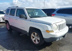 1C4NJPCB2CD666797: 44431789