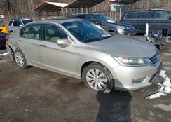 1HGCR2F89DA045774: 44432034