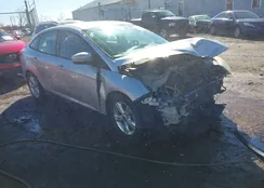 1FADP3F23EL143348: 44433465