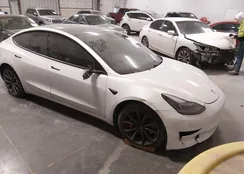 5YJ3E1EC7MF064907: 44433682