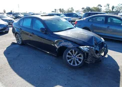 WBAPH7C52BE852733: 44438486