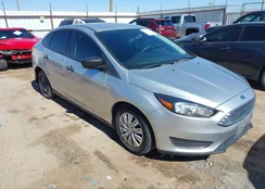 1FADP3E27HL229476: 44438638