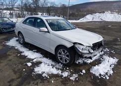 WDDHF8HBXAA163794: 44440100