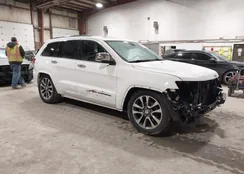 1C4RJFCG0HC749830: 44440925