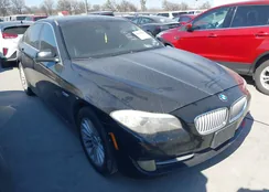 WBAFR7C51DC827183: 44443845