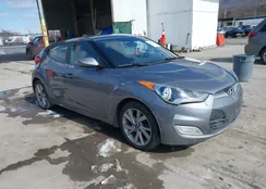 KMHTC6AD1HU309808: 44443895