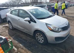 KNADM4A33C6077935: 44443688