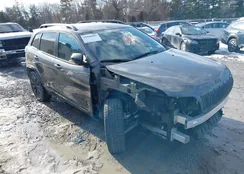 1C4PJMDX4KD363200: 44446083