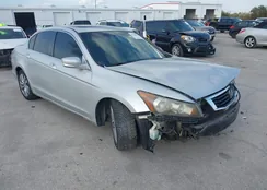 JHMCP26868C022823: 44446805