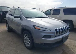 1C4PJLCB7JD566662: 44446597