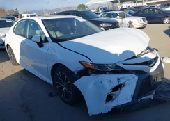 4T1B21HK7KU011664: 44448633