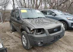 1FMCU95H96KC44338: 44452065