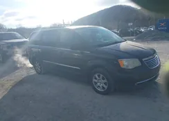 2C4RC1BG5CR330547: 44451355