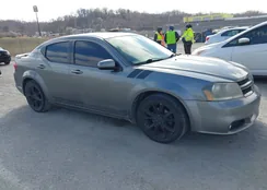 1C3CDZBG0DN684268: 44453095