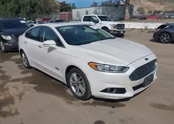 3FA6P0SU2GR320684: 44453953