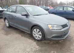 3VWDX7AJ7DM305671: 44455548