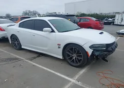 2C3CDXGJ0JH147770: 44455557