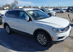 3VV1B7AX0LM132133: 44458044