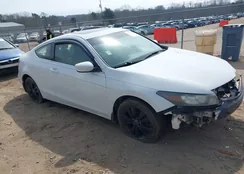 1HGCS12849A001161: 44460019