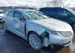 3LN6L2G9XGR633760: 44460640