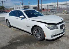 WBAKB4C53BC573992: 44464100