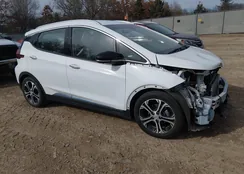 1G1FZ6S04M4102473: 44463432