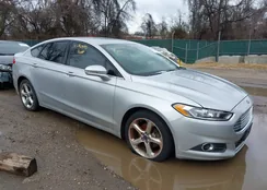 3FA6P0HDXGR338504: 44463443