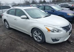 1N4AL3APXFN345577: 44464574