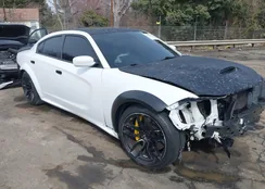 2C3CDXGJ3HH618708: 44468235