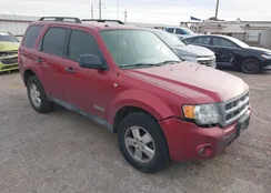 1FMCU031X8KB41823: 44470769