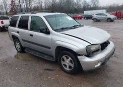 1GNDT13S452238576: 44472924