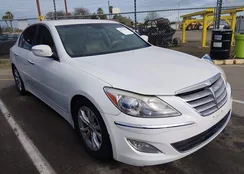 KMHGC4DDXDU226437: 44473352