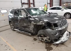 1C4RJFCG7FC782840: 44474855