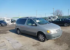 4T3ZF19C43U552576: 44475985