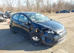 3FADP4EJ0DM214081: 44475335