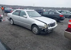 WDBJF82J6YX031410: 44476748