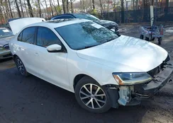 3VWDB7AJ5HM398324: 44476945