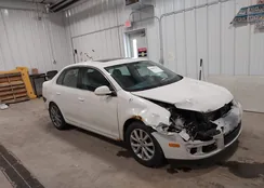 3VWRZ7AJ5AM063183: 44480768