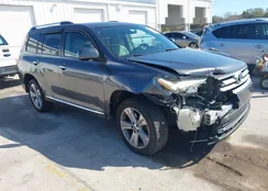 5TDDK3EH6DS240085: 44484276