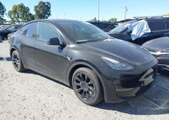 5YJYGDEE2MF216935: 44484432