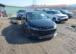 3VWLP7AJ8CM372824: 44484539