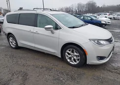 2C4RC1GG3LR151318: 44485701