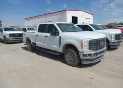 1FT7W2BA0PED32337: 44486520