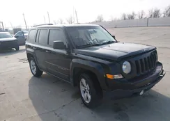 1C4NJRBBXGD618385: 44489686