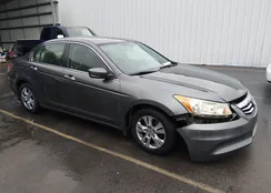 1HGCP2F49CA196955: 44491218