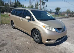 5TDYK3DC2ES507702: 44492897